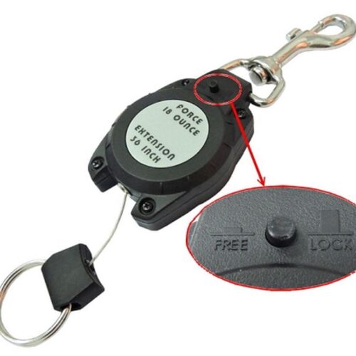 Retractor With Lock